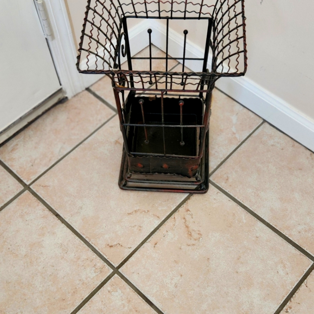 Vintage lightweight metal umbrella stand